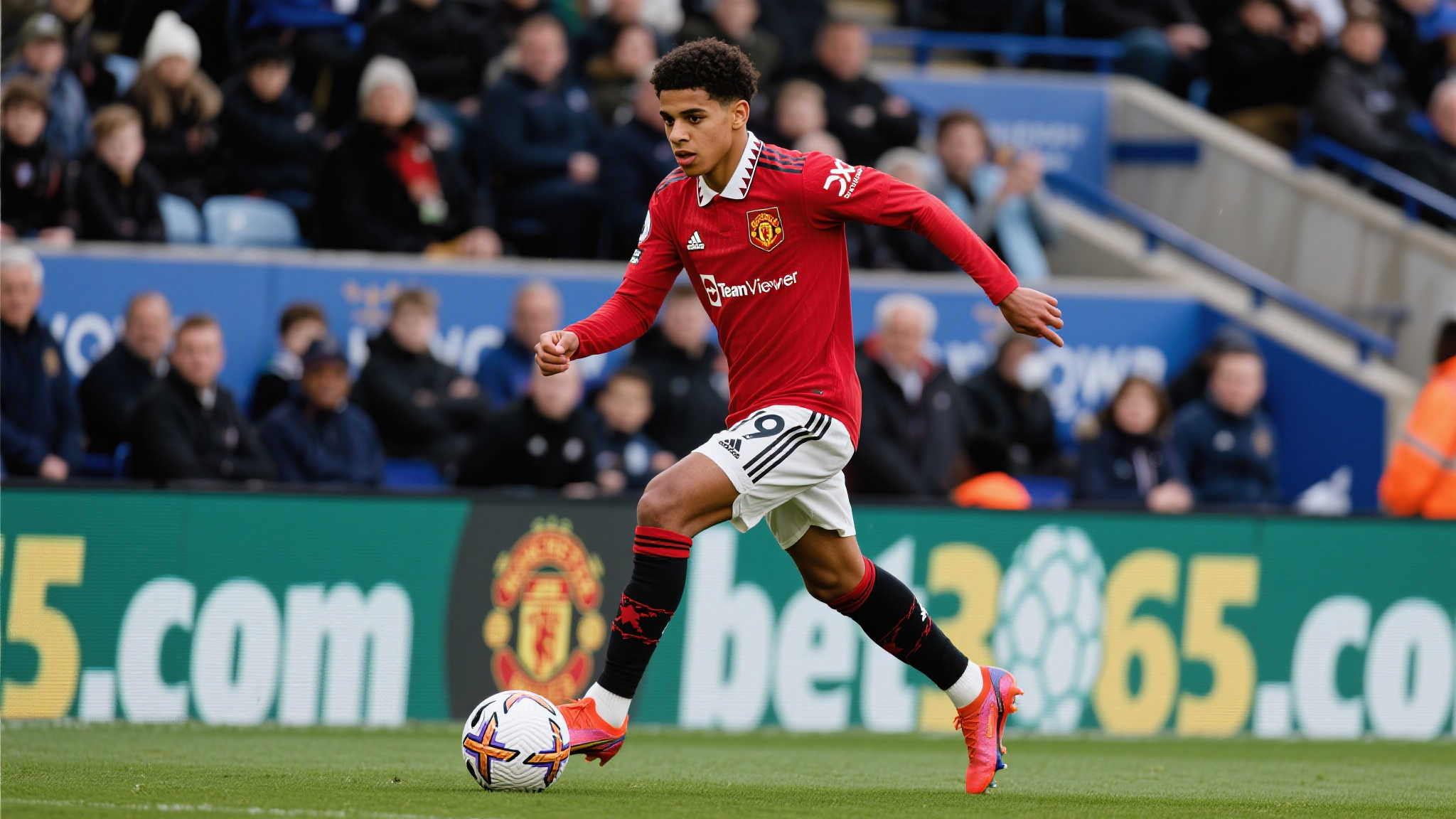 作为英超传统豪门青训体系的一部分，加纳乔一直以高超